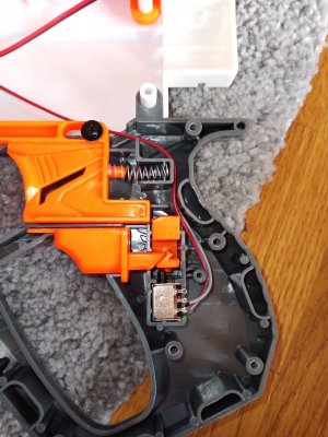 Trigger eingebaut.jpg