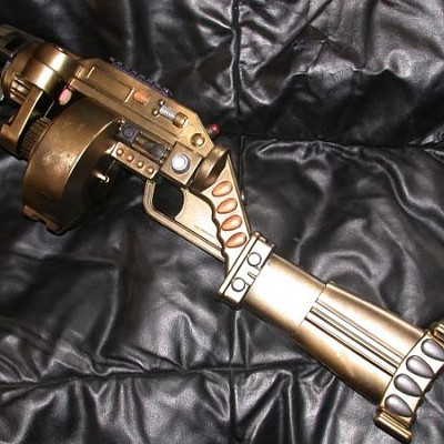steampunk tommygun