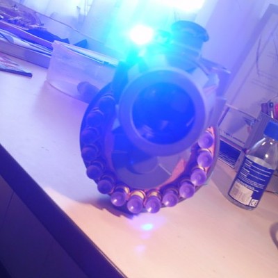 Das Flashlight bringt sich zwar nichts kommt aber ziemlich gut an.