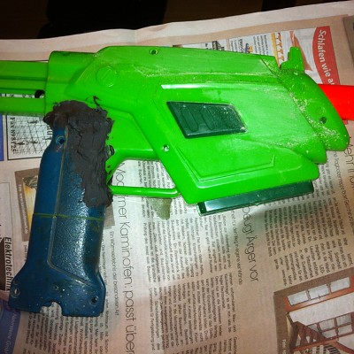 Neuer Gruff grob mit Spachtelmasse überkleistert