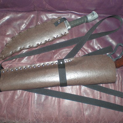 PVC LARP Messerscheide 
PVC Rückenholster