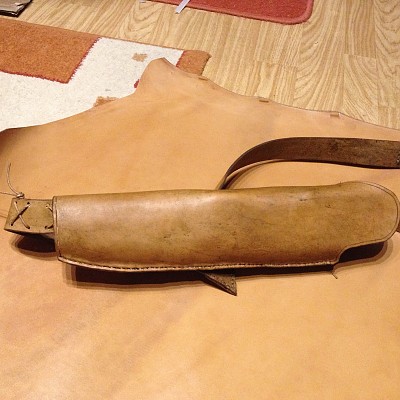 Im Vergleich zu Lolis Holster