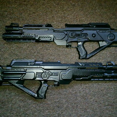 Beide Hälften grundiert.