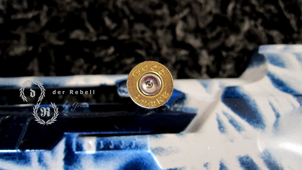 05. Simba X Power Shock Blaster