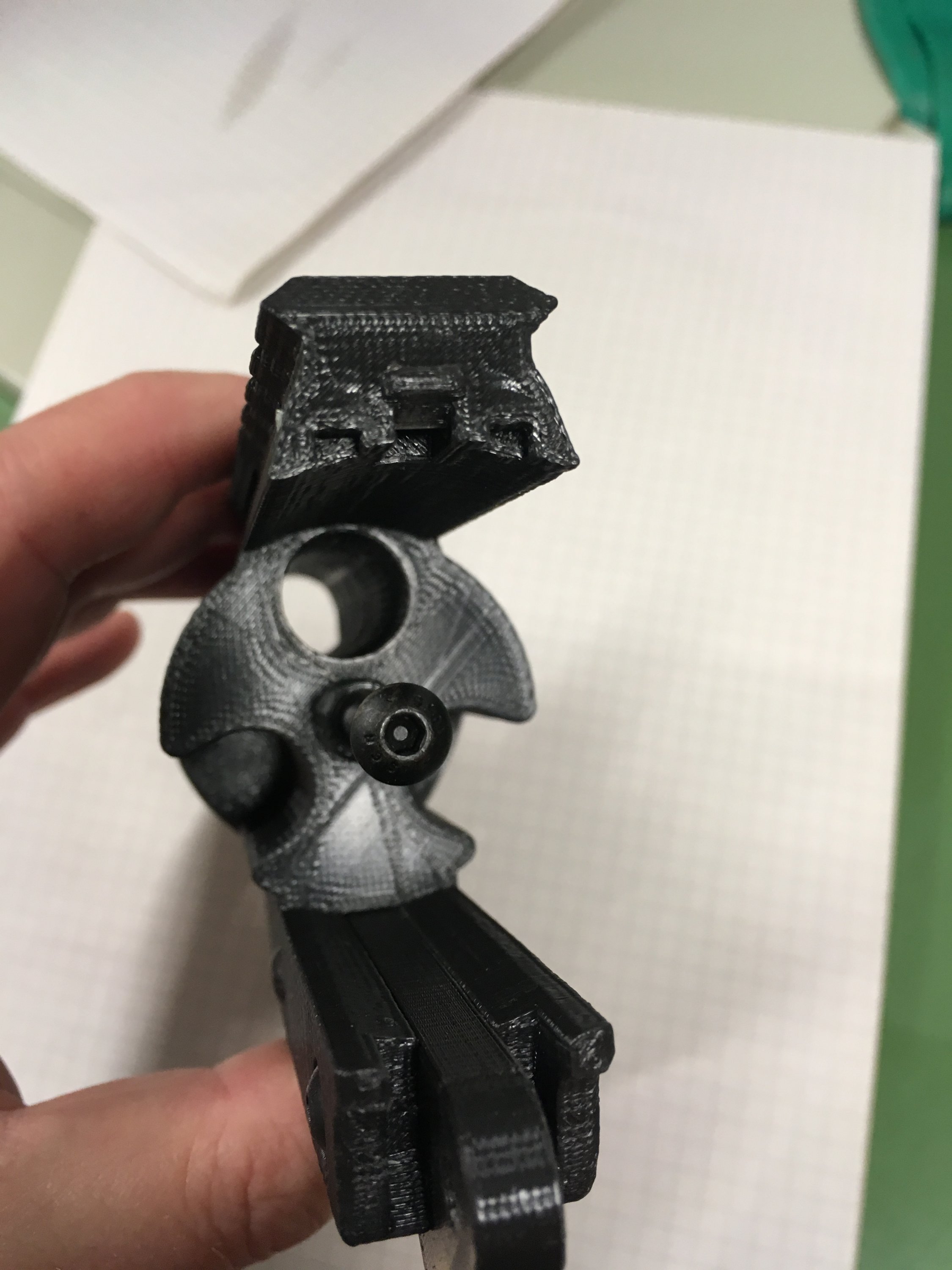 266AA7E4-E2C9-46DB-8E0E-978133269A1C