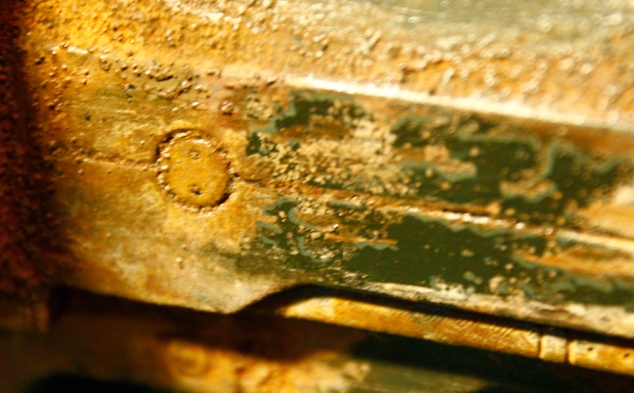 Detail Lackabplatzer 3
Ansicht Magazinschacht