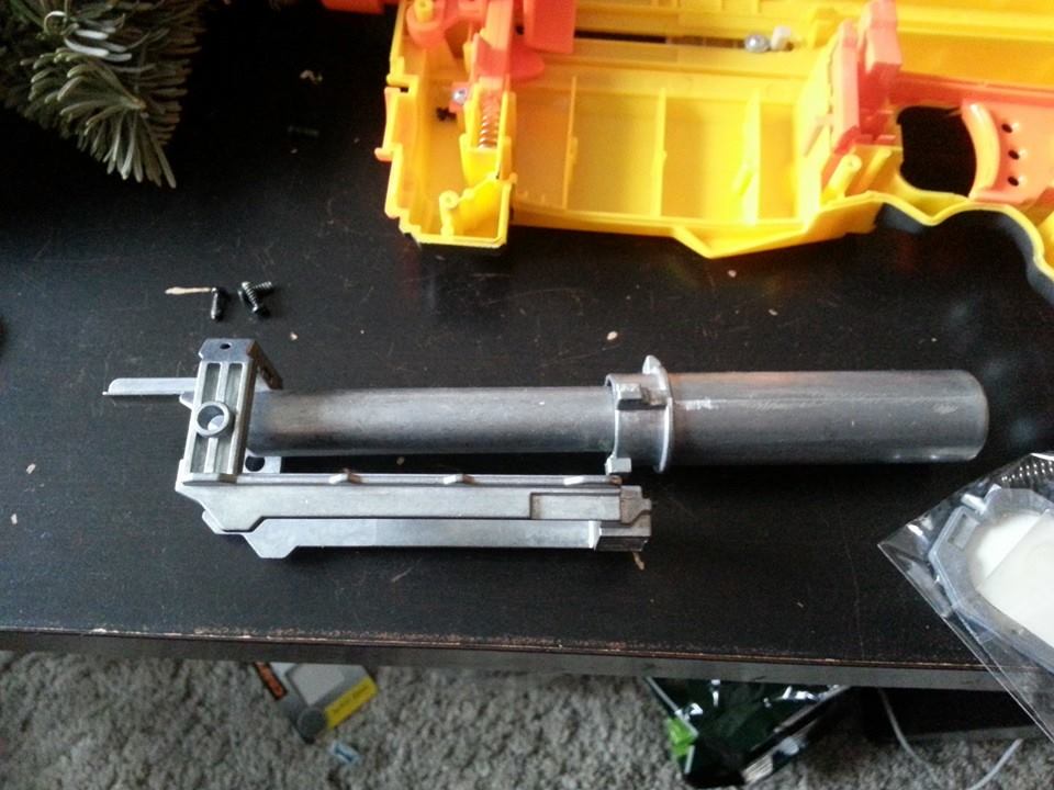 die Metallteile fertig montiert