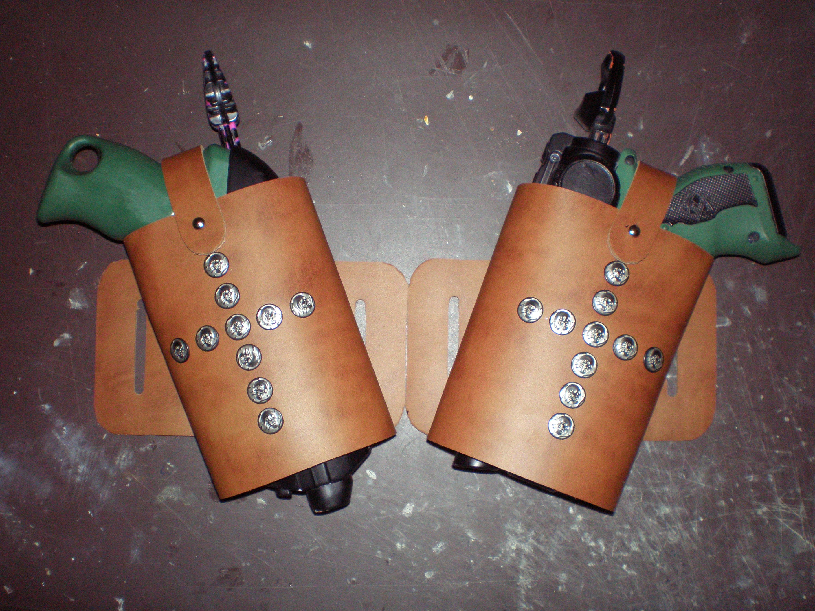 Jefes Holster klein 01