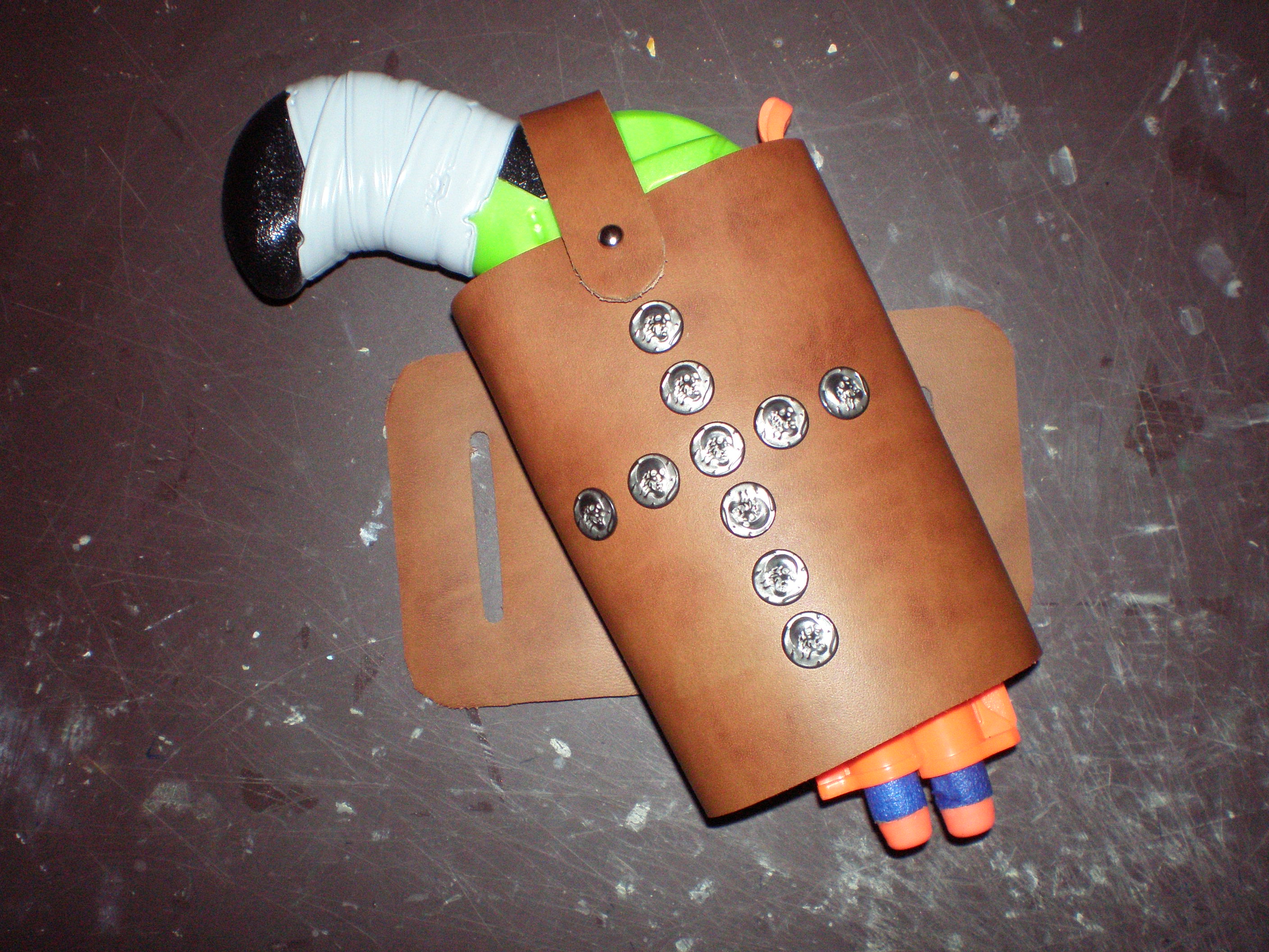 Jefes Holster klein 04