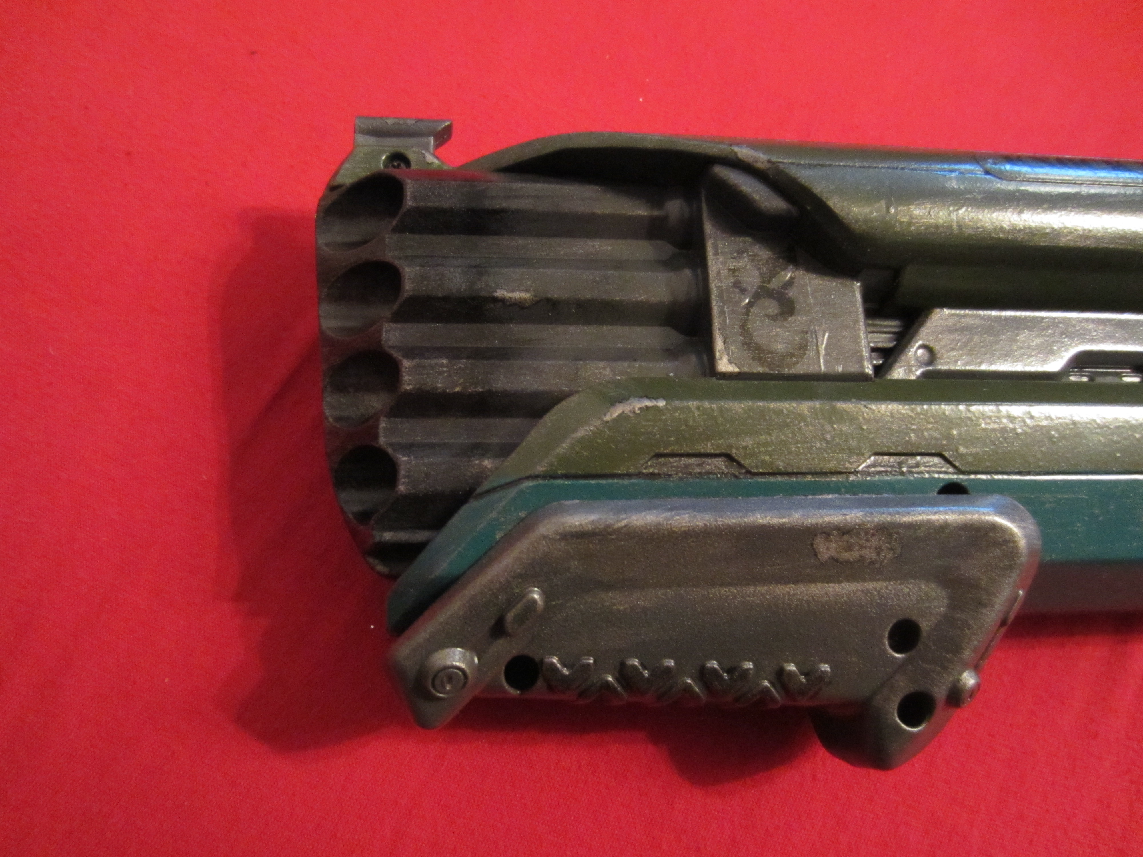 Mündung mit "Hitzeverfärbung"