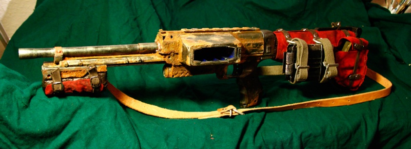 Passend für Einen, der ein Gewehr aus den Trümmern zieht und sich denkt: "Wenn man die wieder flott kriegt, könnte man damit Geld verdienen":)