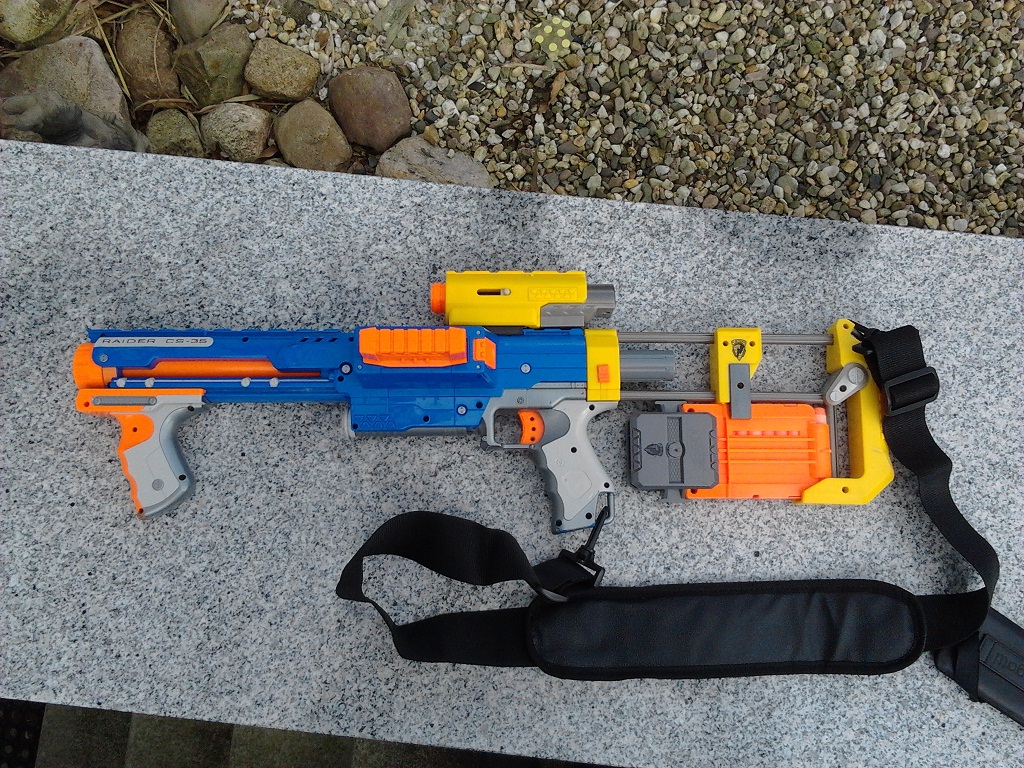 Raider - taktische Schulterstütze II; hier: der Recon