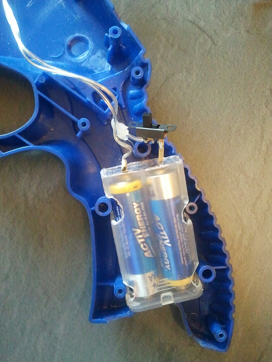 rough cut 04: das Batteriefach