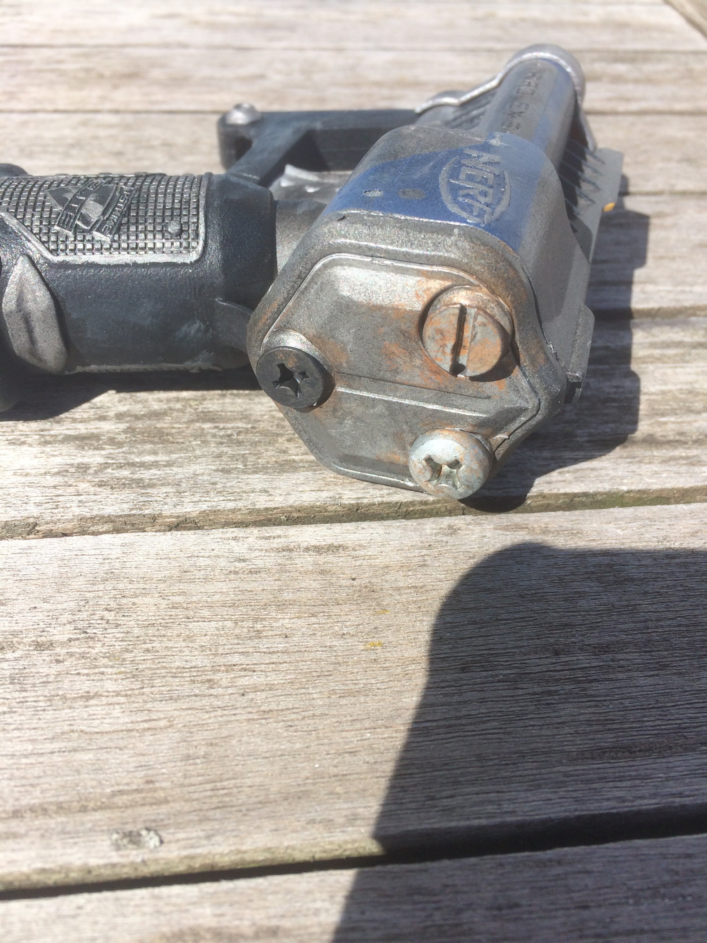 Triad Rücken Paintjob_Fertig