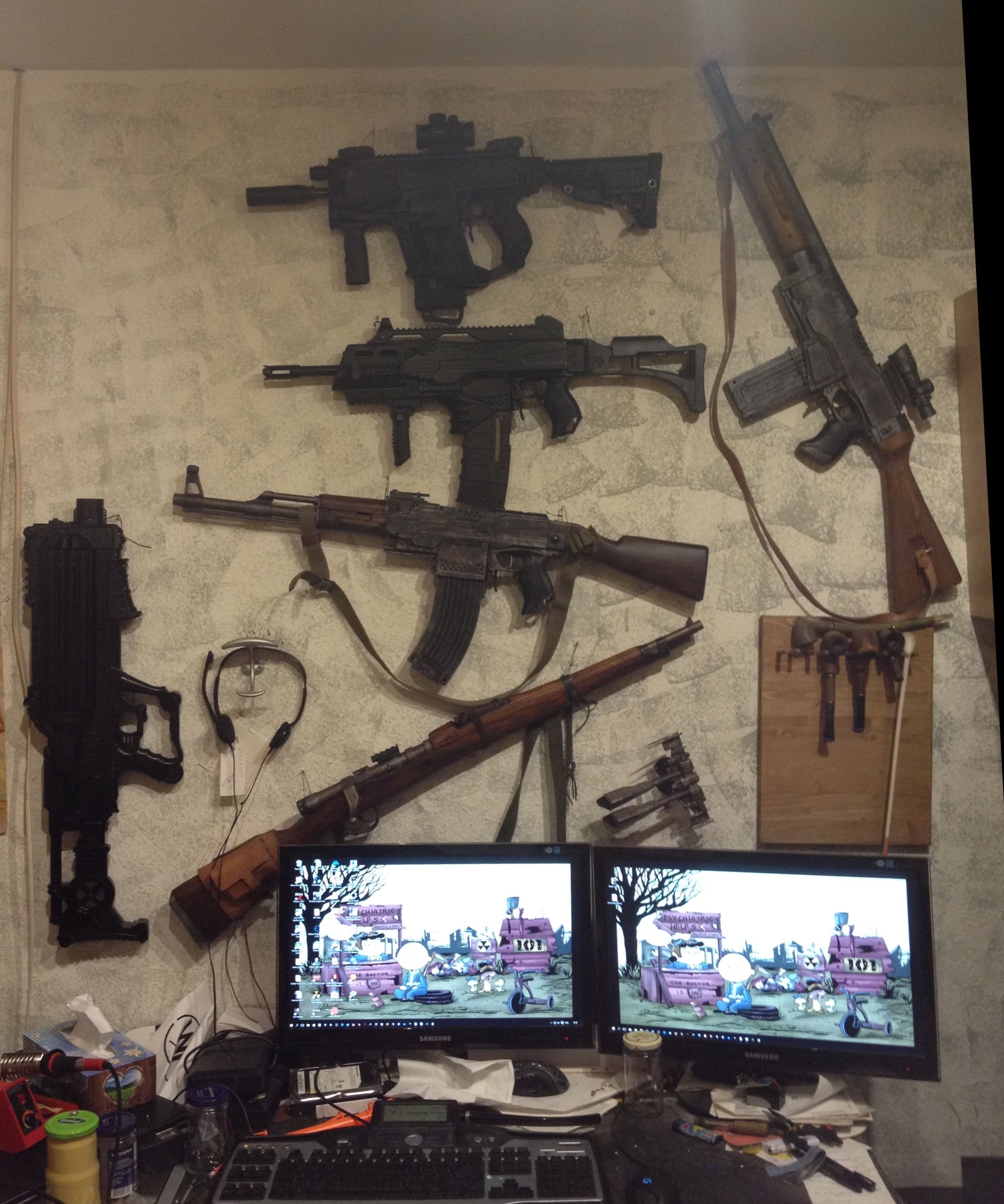 Wall of Rifles ist zu klein!
Muss umziehen!
:(