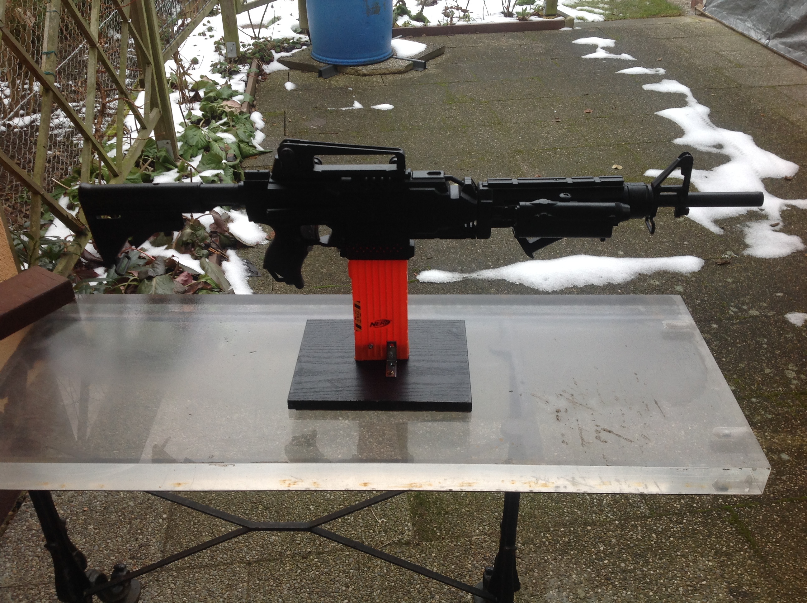 Was man aus nem Kaputten 18er Clip so machen kann.